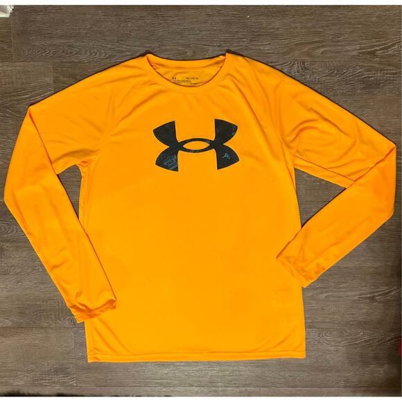 Under Armour Tech Logo Fill Tee Boys  XL NWT‎ - Picture 1 of 4